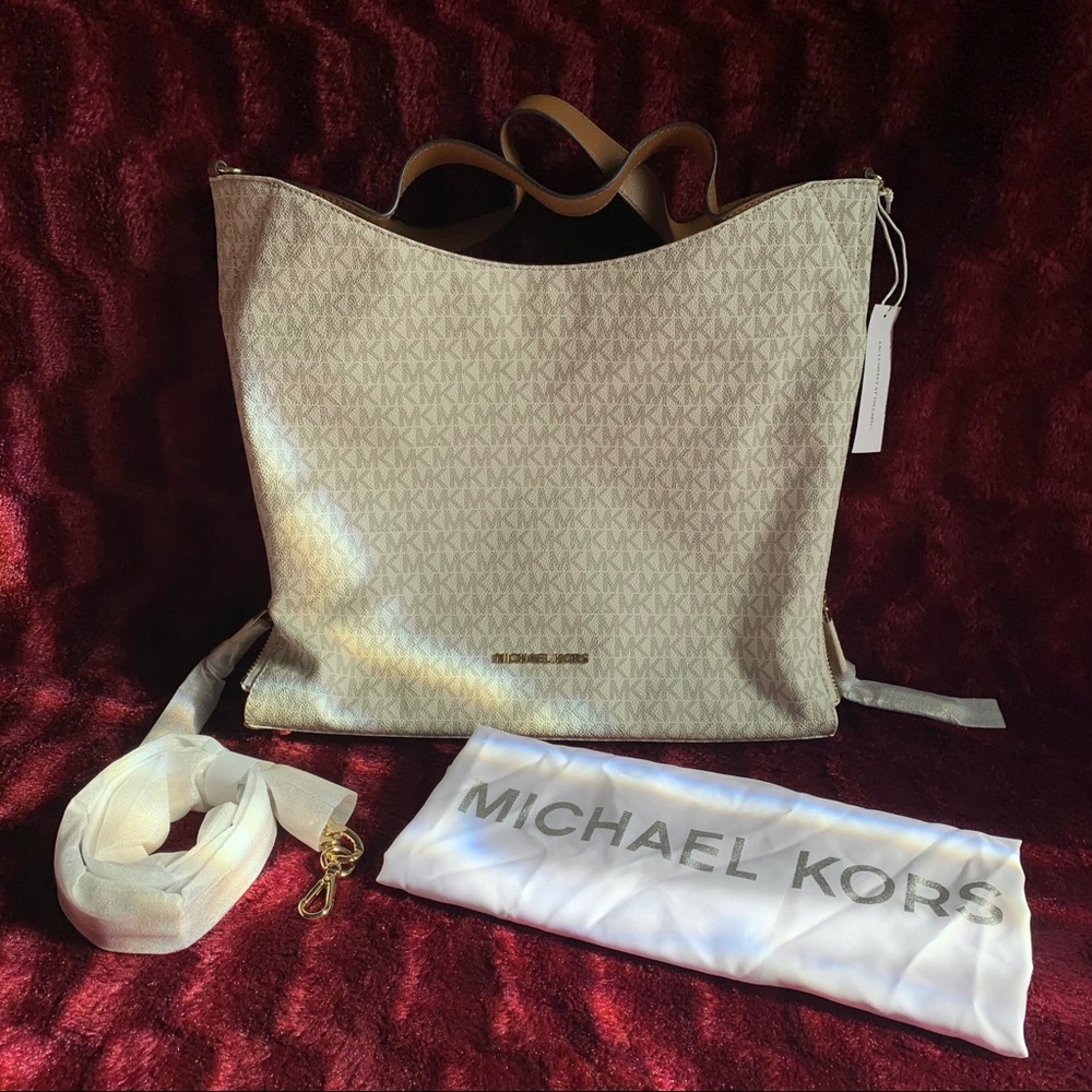 NWT Michael Kors Devon Large Shoulder Tote Vanilla